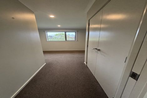 Photo of property in 106 Longwood Road East, South Featherston, Featherston, 5771