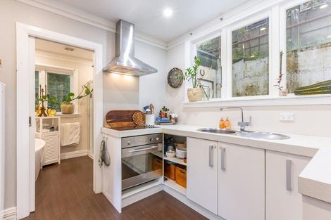 Photo of property in 44 Gordon Road, Plimmerton, Porirua, 5026