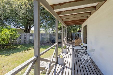 Photo of property in 52b Kirk Street, Otaki, 5512