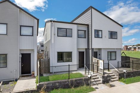 Photo of property in 137 Grove Road, Papakura, 2110