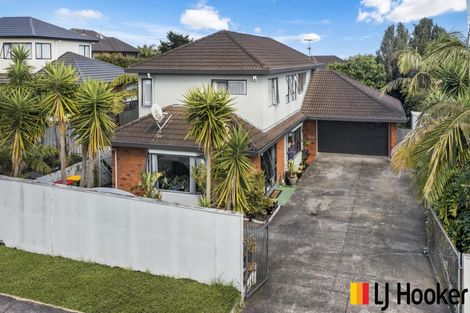Photo of property in 38 Wairere Road, The Gardens, Auckland, 2105