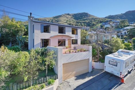 Photo of property in 37 Cornwall Road, Lyttelton, 8082