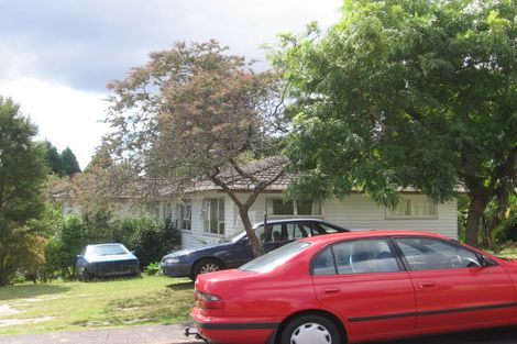 Photo of property in 11 The Grove, Titirangi, Auckland, 0604