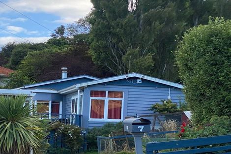 Photo of property in 7 Dickson Street, Macandrew Bay, Dunedin, 9014
