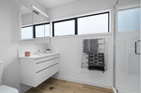 Photo of property in 98 Clark Road, Hobsonville, Auckland, 0616