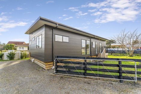 Photo of property in 95 Atkinson Avenue, Otaki Beach, Otaki, 5512