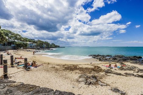 Photo of property in 20a Minnehaha Avenue, Takapuna, Auckland, 0622