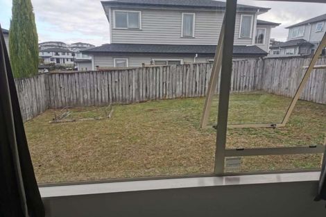 Photo of property in 7 Buncrana Place, Pinehill, Auckland, 0632