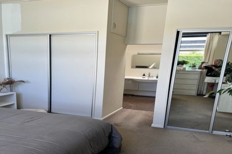 Photo of property in 2/5 Whareora Terrace, Cashmere, Christchurch, 8022