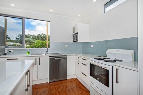 Photo of property in 5 Omutu Street, Oakura, Hikurangi, 0184