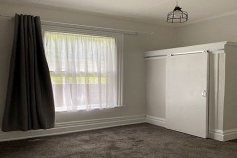 Photo of property in 74 Rolleston Street, Mount Cook, Wellington, 6021