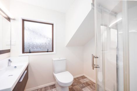 Photo of property in 20 Stratford Drive, Cable Bay, 0420