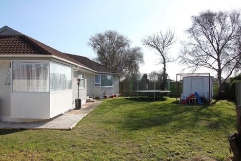 Photo of property in 9 Fir Tree Lane, Aranui, Christchurch, 8061