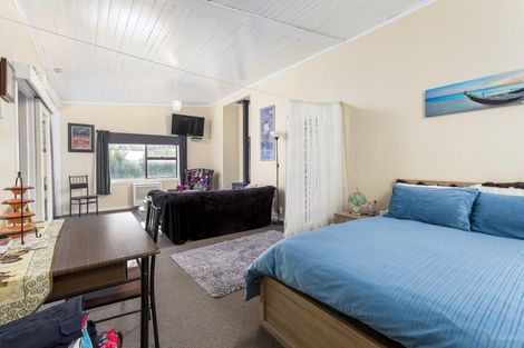 Photo of property in 9 Waimate Highway, Makikihi, Waimate, 7978