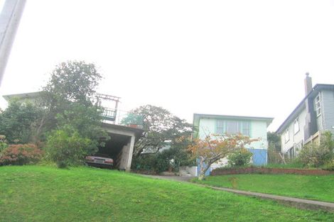 Photo of property in 15 Mana View Road, Paremata, Porirua, 5026