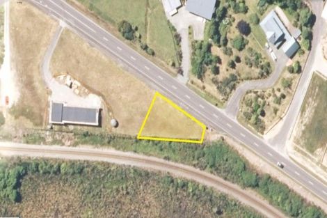 Photo of property in 28 Lake Brunner Road, Moana, 7872