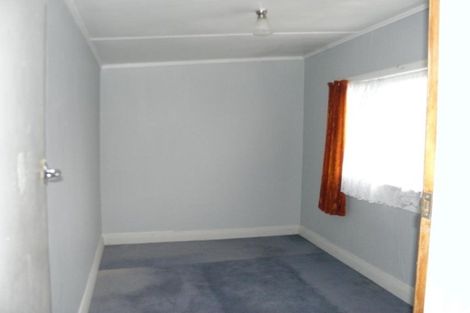 Photo of property in 43 Hastings Street, Ohai, 9635