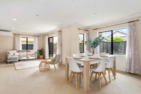 Photo of property in 22 Tuihana Drive, Papamoa Beach, Papamoa, 3118
