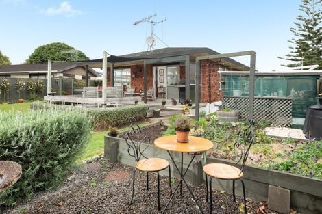 Photo of property in 25 Hookey Drive, Te Puke, 3119