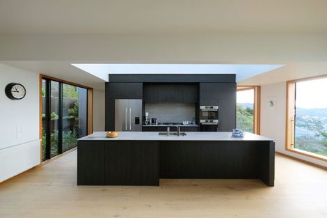 Photo of property in 61 Karepa Street, Brooklyn, Wellington, 6021