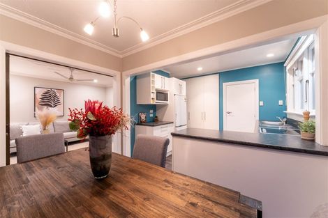 Photo of property in 6 Middleton Road, Kew, Dunedin, 9012