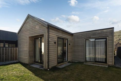 Photo of property in 6 Lorne Street, Lake Hayes, Queenstown, 9304