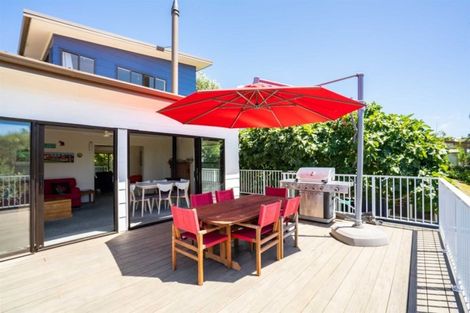 Photo of property in 8 Taranui Place, Mangawhai Heads, Mangawhai, 0505