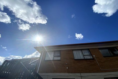 Photo of property in 2/53 Butley Drive, Farm Cove, Auckland, 2012