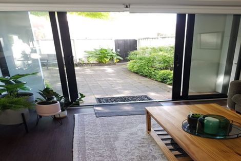 Photo of property in 2/7 Beveridge Street, Christchurch Central, Christchurch, 8013