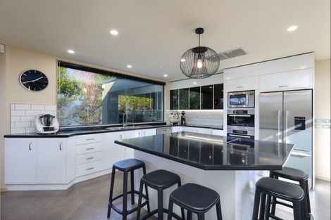 Photo of property in 6 Ardilea Avenue, Stoke, Nelson, 7011