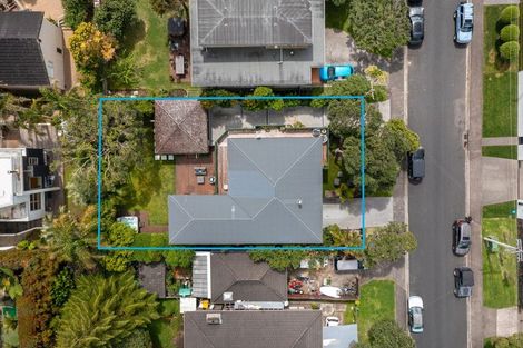 Photo of property in 24 Muritai Road, Milford, Auckland, 0620