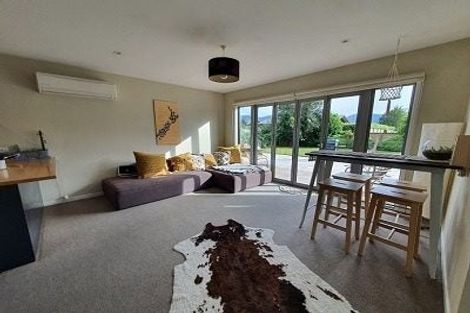 Photo of property in 54 Onslow Road, Lake Hayes, Queenstown, 9304