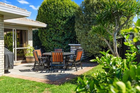 Photo of property in 59a Bayfair Drive, Mount Maunganui, 3116