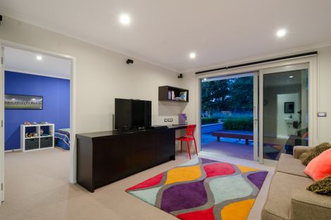 Photo of property in 55 Riverhead Road, Kumeu, 0810