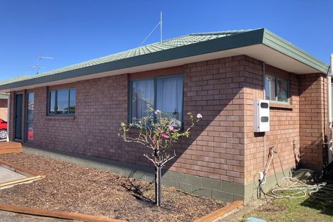 Photo of property in 2d Buckland Road, Tuakau, 2121