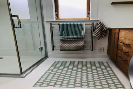 Photo of property in 17 Tanera Crescent, Brooklyn, Wellington, 6021