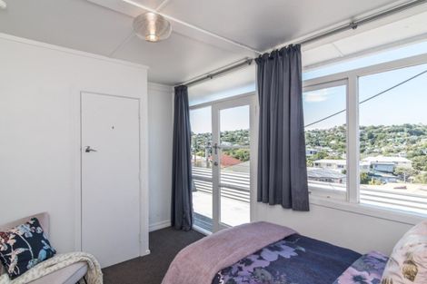 Photo of property in 79 Miramar North Road, Miramar, Wellington, 6022