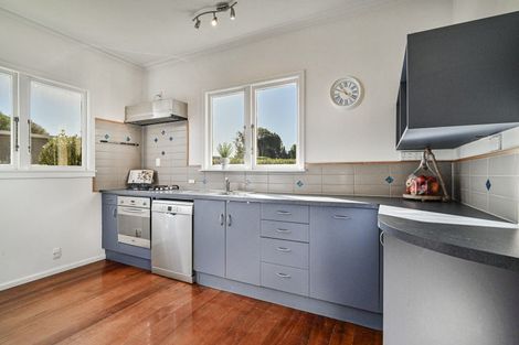 Photo of property in 409 Burnett Street, Mahora, Hastings, 4120