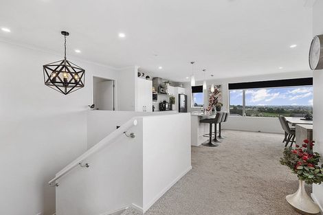 Photo of property in 43 Orion Drive, Welcome Bay, Tauranga, 3112