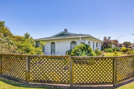 Photo of property in 1 Lantana Avenue, Bell Block, New Plymouth, 4312