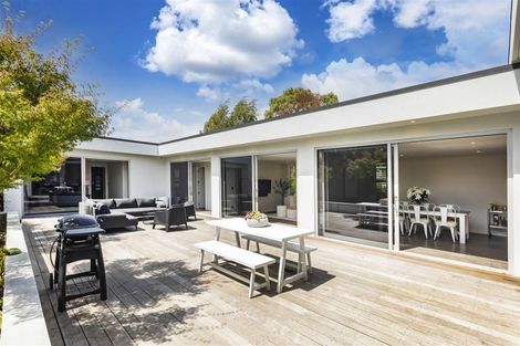 Photo of property in 176 Idris Road, Strowan, Christchurch, 8052