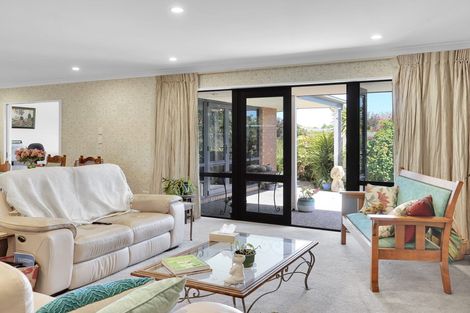 Photo of property in 3 Johnson Avenue, Amberley, 7410