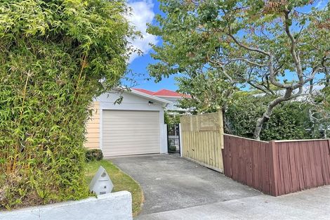 Photo of property in 19a Amaru Road, One Tree Hill, Auckland, 1061