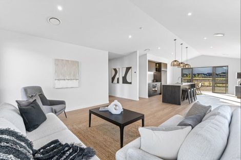 Photo of property in 11 Packer Road, Wanaka, 9382