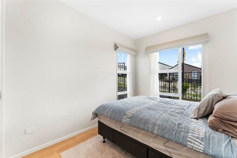 Photo of property in 13 Morus Road, Massey, Auckland, 0614