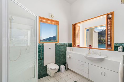 Photo of property in 415 Peninsula Road, Kelvin Heights, Queenstown, 9300