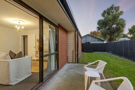 Photo of property in 15a Petrie Street, Richmond, Christchurch, 8013