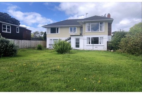 Photo of property in 3 Trinidad Road, Sunnynook, Auckland, 0620