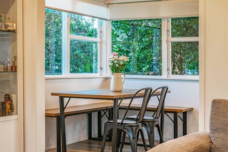 Photo of property in 8 Spence Road, Henderson, Auckland, 0612