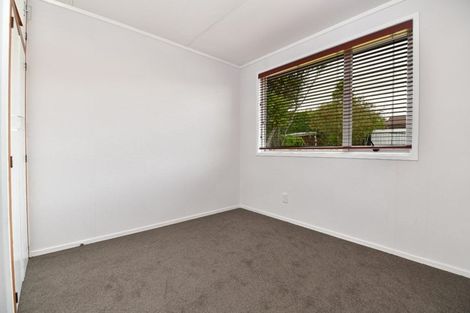 Photo of property in 24 Albatross Road, Red Beach, 0932